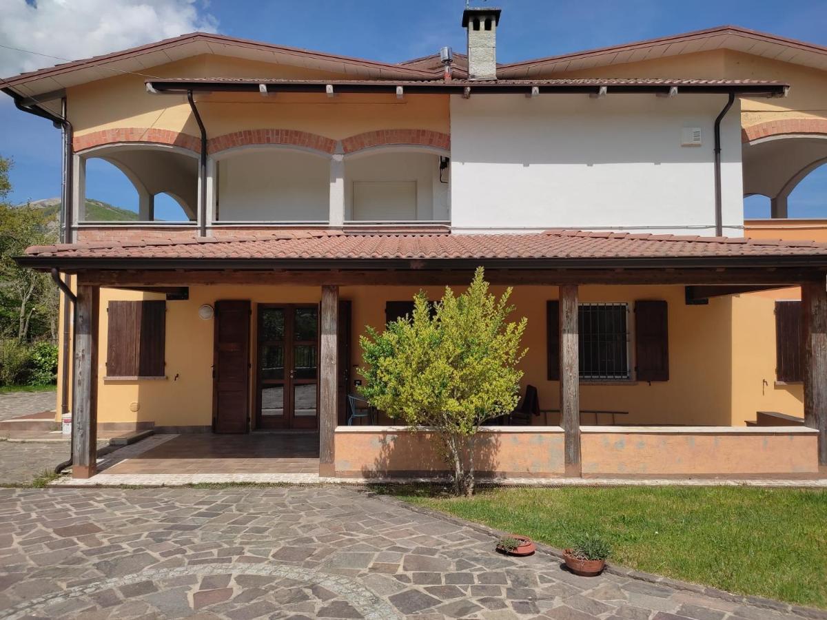 Il Golfarone Bed and Breakfast Villa Minozzo Eksteriør billede
